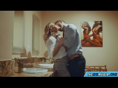 ❤️ Quan una rossa tetona et sedueix en un lavabo públic ❤️❌ Porno fb al ca.fotonovelasxxx.ru ❌️❤